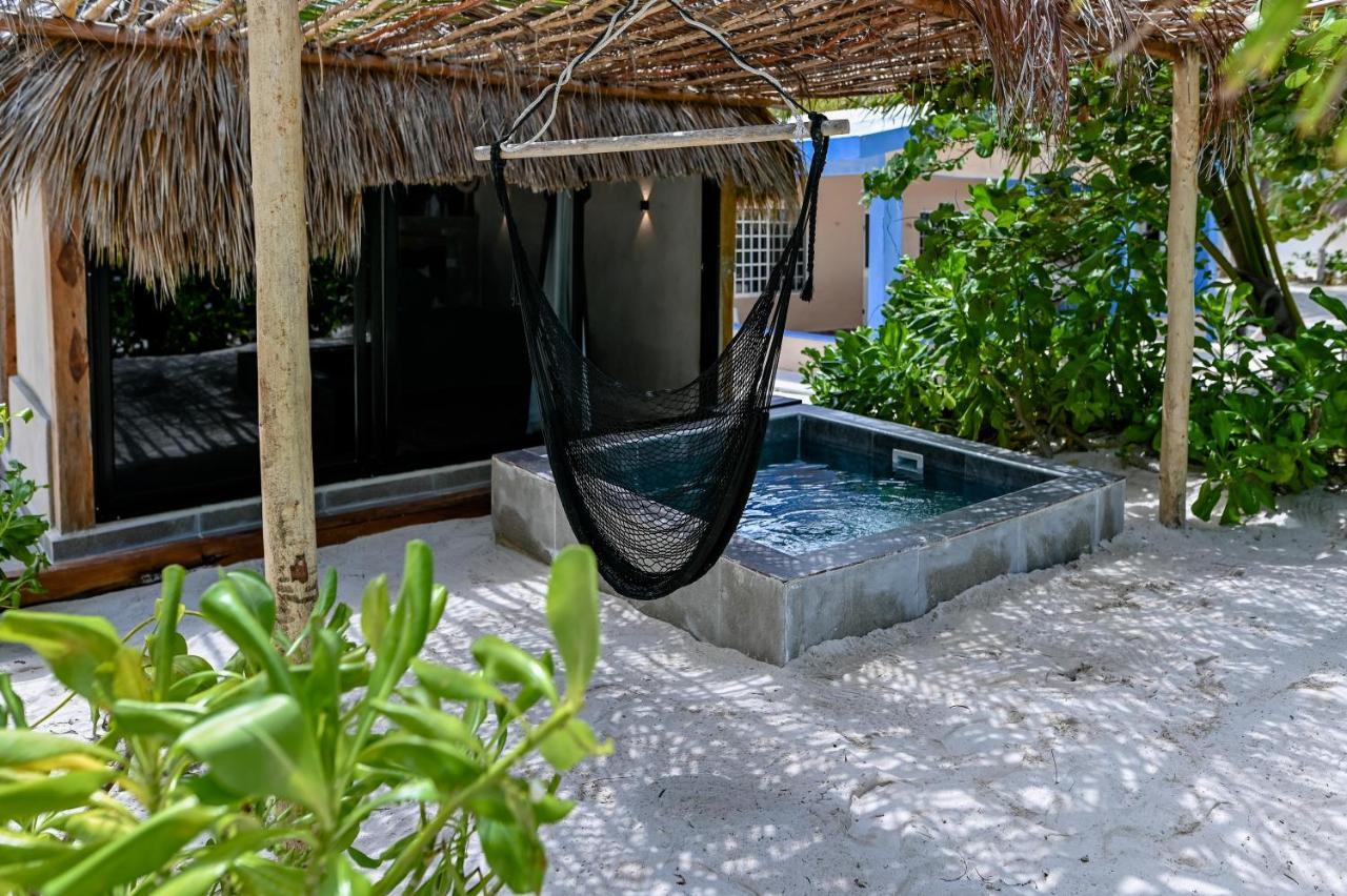 Casa Mate Beachfront Cabanas Эль-Куйо Экстерьер фото