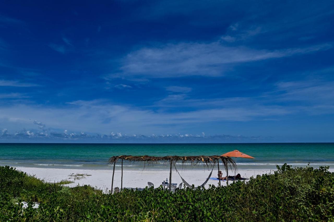 Casa Mate Beachfront Cabanas Эль-Куйо Экстерьер фото