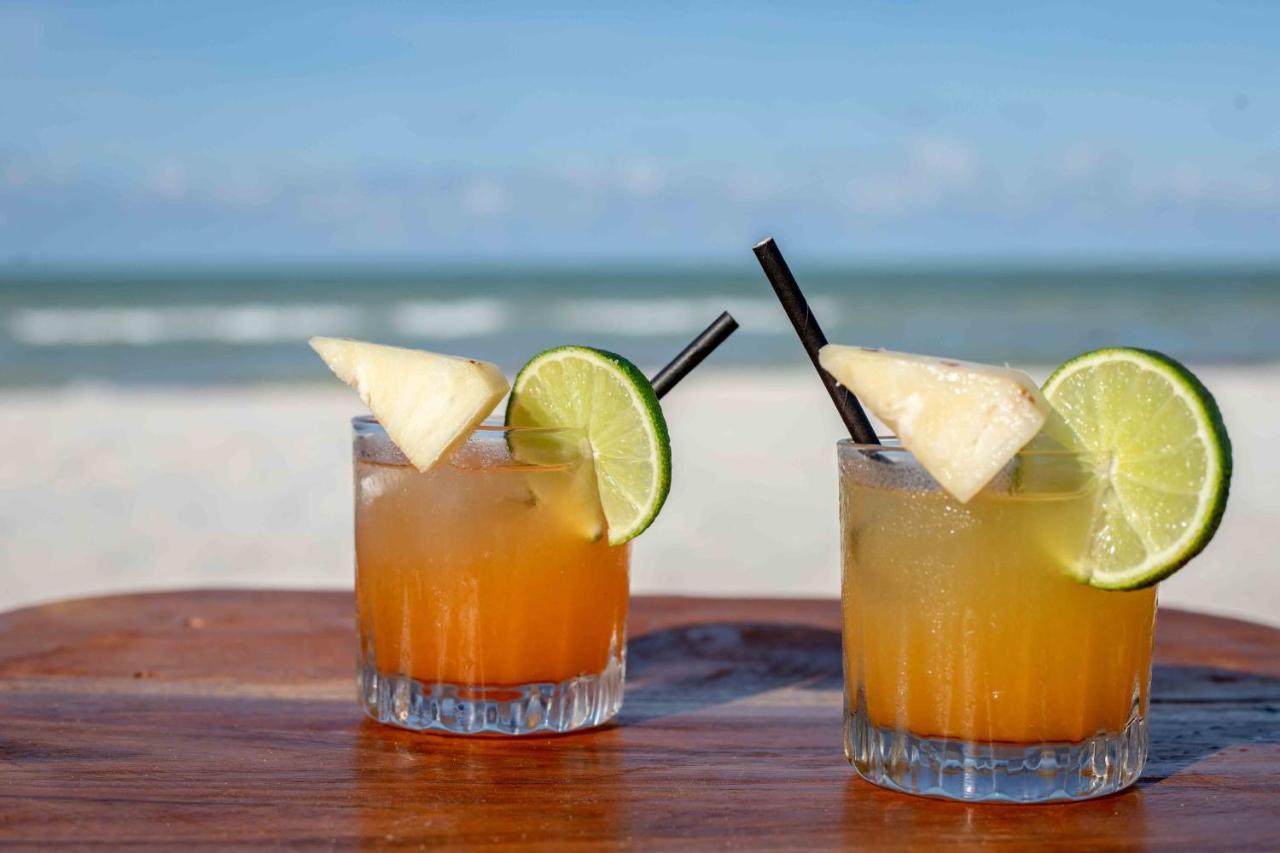 Casa Mate Beachfront Cabanas Эль-Куйо Экстерьер фото
