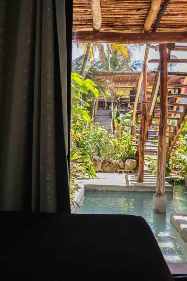 Casa Mate Beachfront Cabanas Эль-Куйо Экстерьер фото
