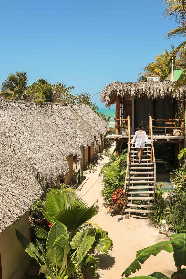 Casa Mate Beachfront Cabanas Эль-Куйо Экстерьер фото
