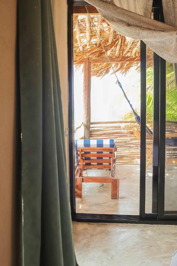 Casa Mate Beachfront Cabanas Эль-Куйо Экстерьер фото